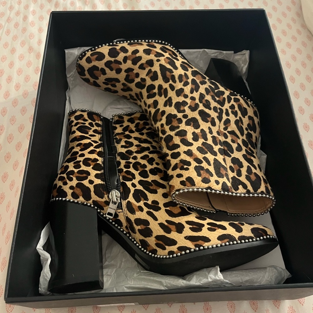 Coach boots